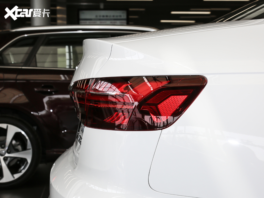 2020WA4L 40 TFSI AӸ