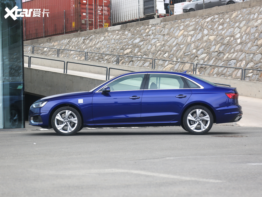 2020?yun)WA4L 40 TFSI A