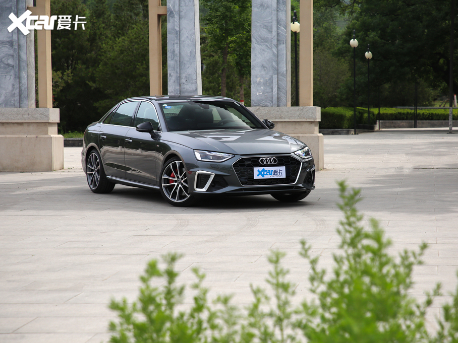 2020WA4L 45 TFSI quattro xӸ