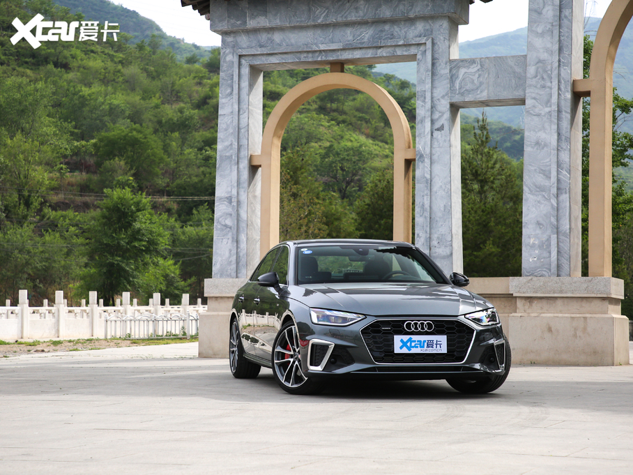 2020WA4L 45 TFSI quattro xӸ