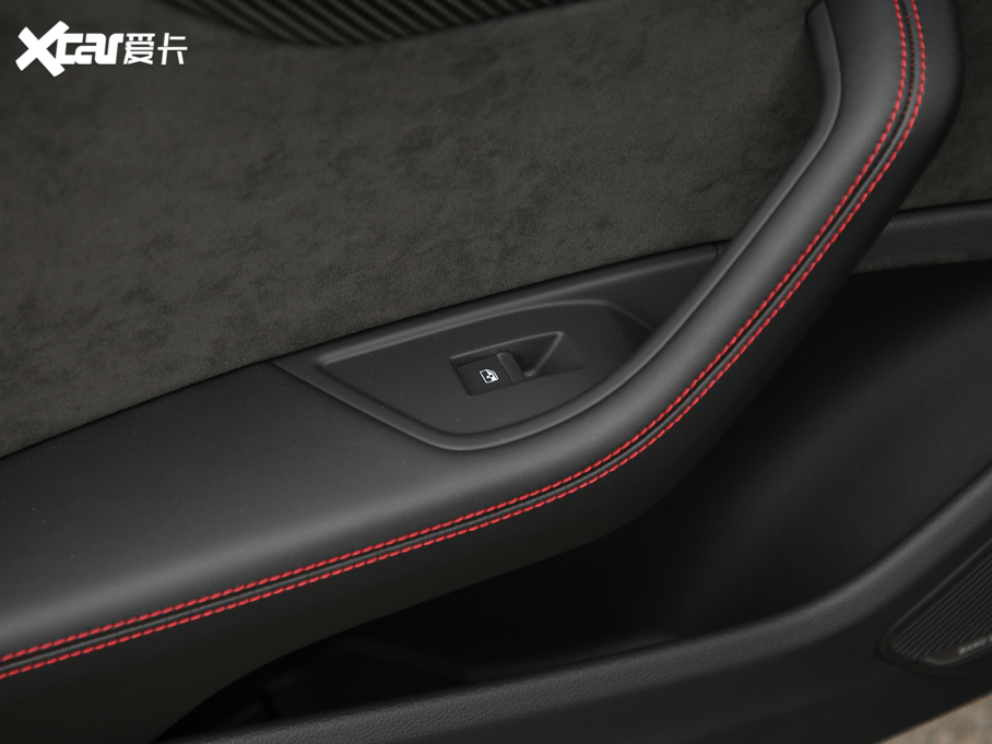 2020WA4L 45 TFSI quattro xӸ