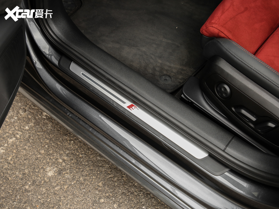 2020WA4L 45 TFSI quattro xӸ