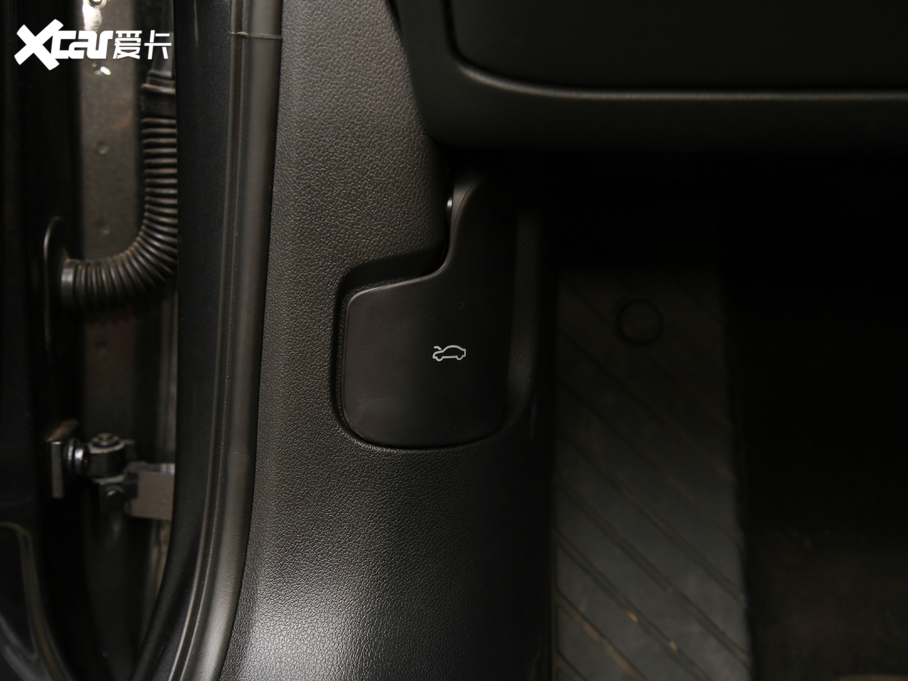 2020WA4L 45 TFSI quattro xӸ