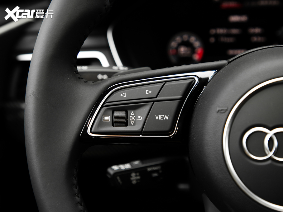 2020WA4L 45 TFSI quattro xӸ