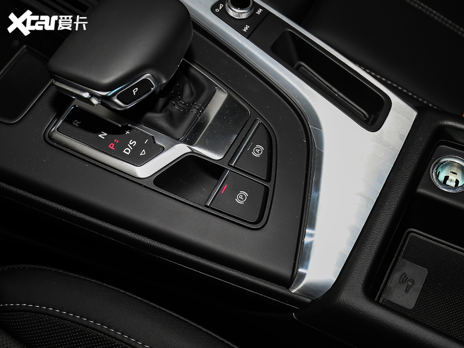 2020��W��A4L 40 TFSI �r�ЄӸ���