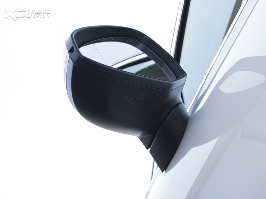 2020?yun)WA4L 40 TFSI quattro A(dng)