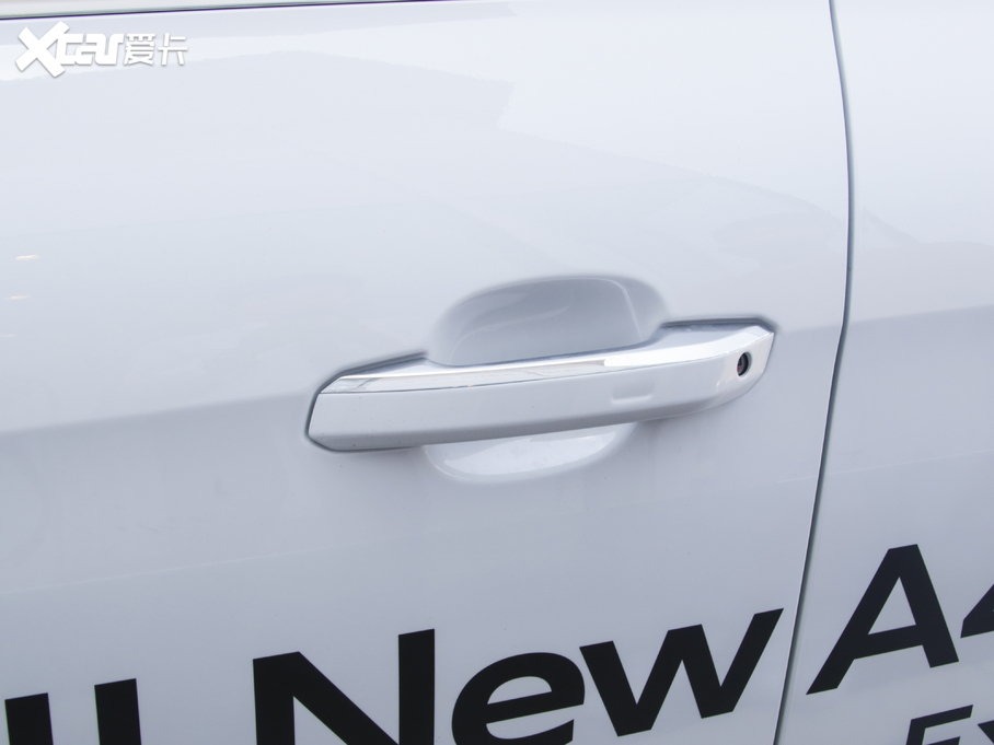 2020WA4L 40 TFSI quattro AӸ