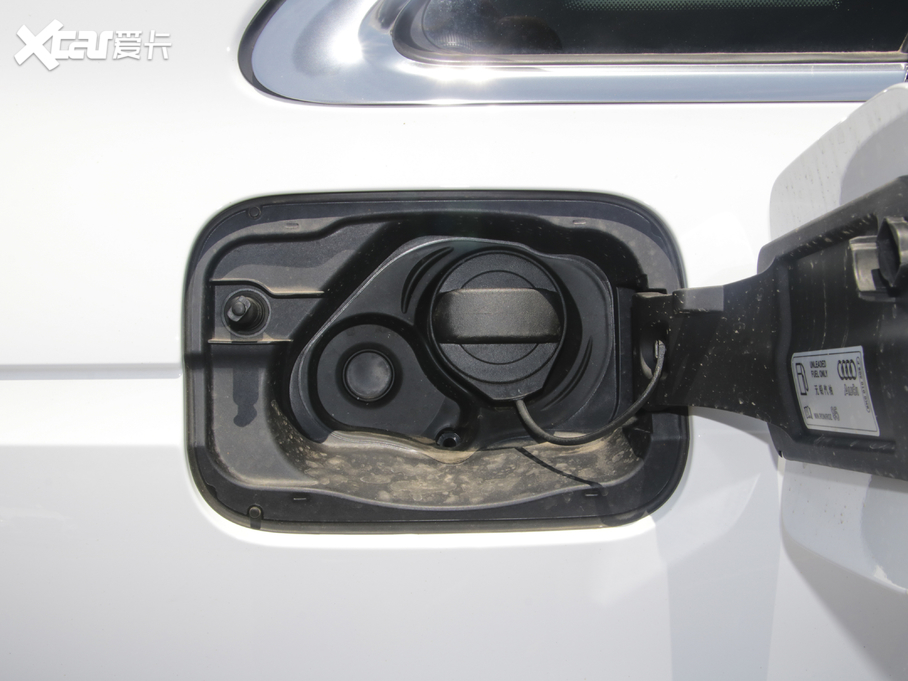 2020?yun)WA4L 40 TFSI quattro A(dng)