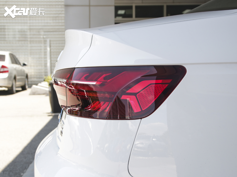 2020?yun)WA4L 40 TFSI quattro A(dng)