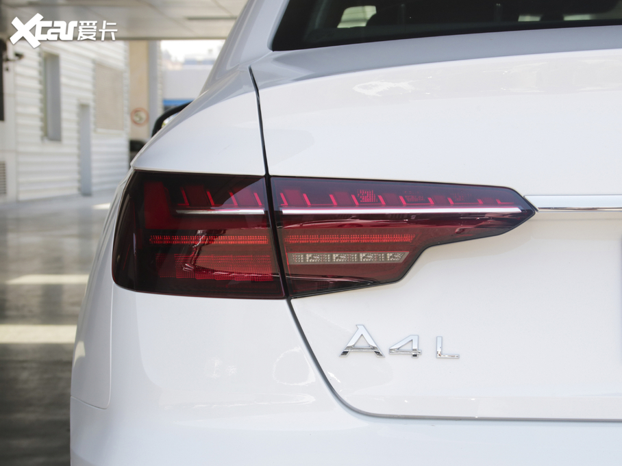 2020?yun)WA4L 40 TFSI quattro A(dng)