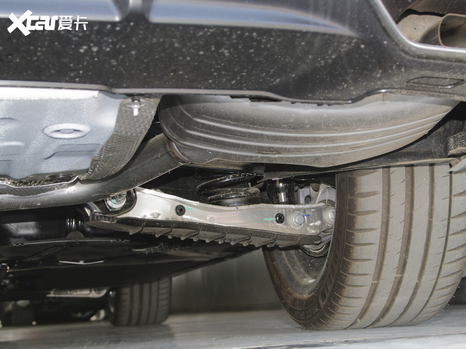 2020WA4L 40 TFSI quattro AӸ