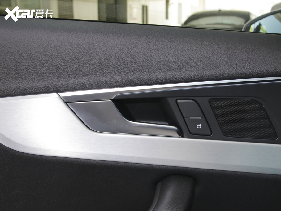 2020?yun)WA4L 40 TFSI quattro A(dng)