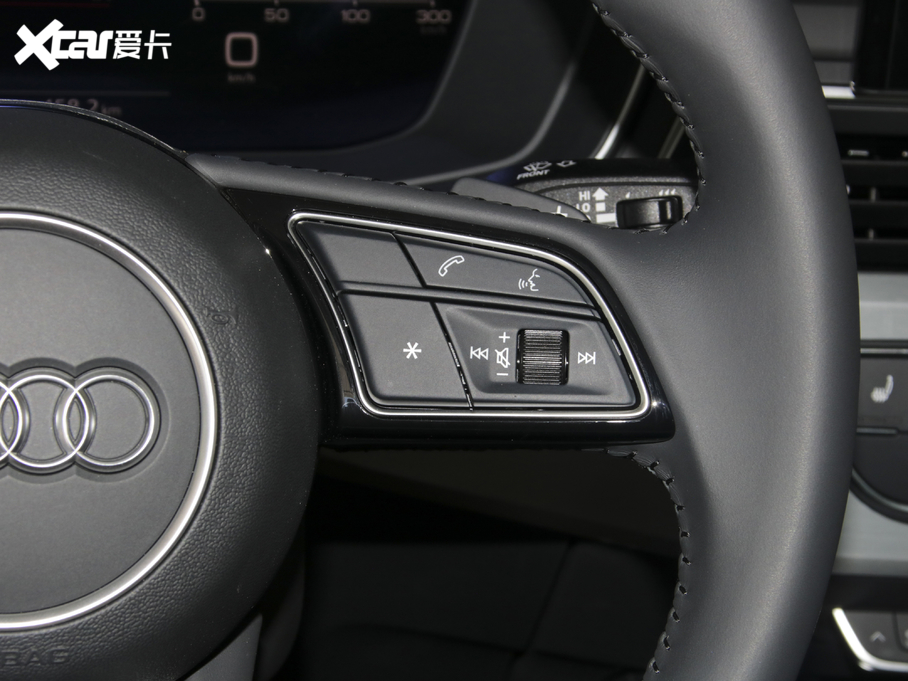 2020WA4L 40 TFSI quattro AӸ