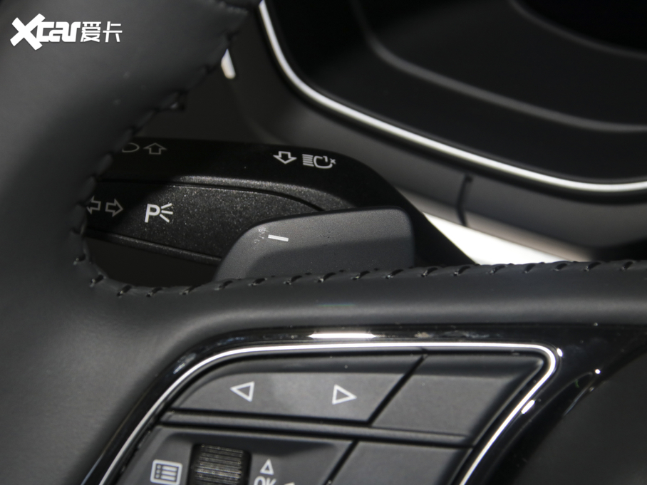 2020WA4L 40 TFSI quattro AӸ