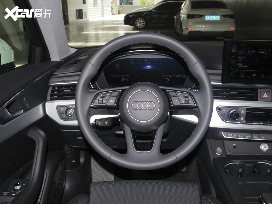 2020WA4L 40 TFSI quattro AӸ