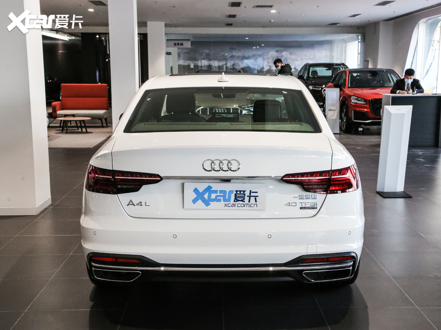 2020WA4L 40 TFSI quattro A