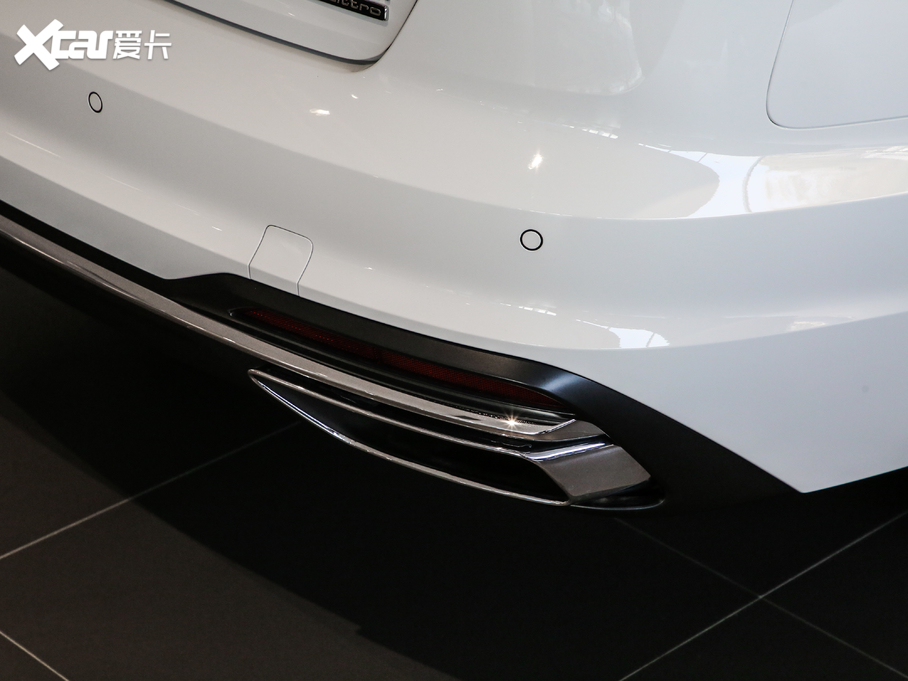 2020WA4L 40 TFSI quattro A