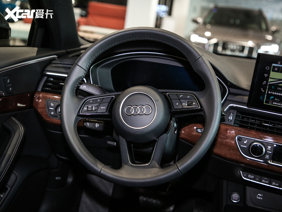 2020WA4L 40 TFSI quattro A