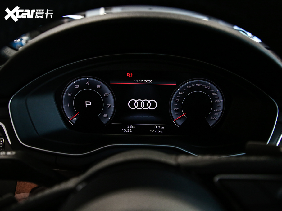 2020WA4L 40 TFSI quattro A