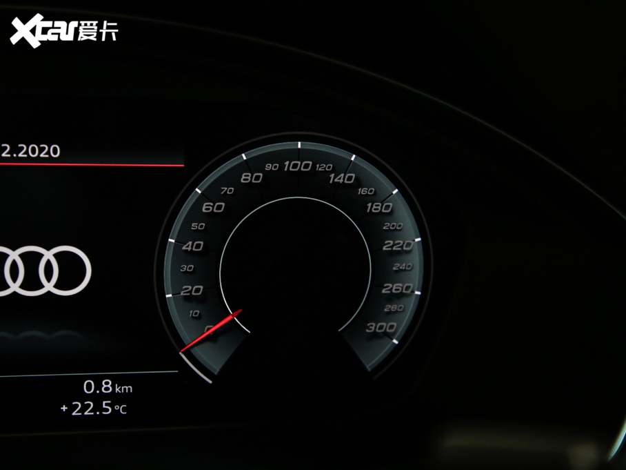 2020WA4L 40 TFSI quattro A