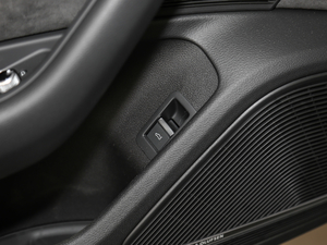 202045 TFSI quattro xӸ g