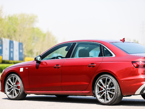 202045 TFSI quattro xӸ ^