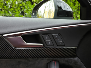 202045 TFSI quattro xӸ g