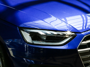 202040 TFSI quattro A ^