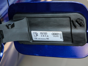 202040 TFSI quattro A (x)(ji)^