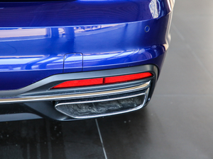 202040 TFSI quattro A (x)(ji)^