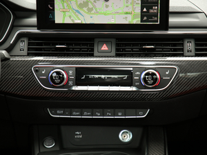 202045 TFSI quattro xӸ {(dio){(dio)(ji)