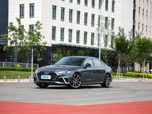 202045 TFSI quattro xӸ w^