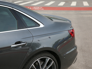 202045 TFSI quattro xӸ ^