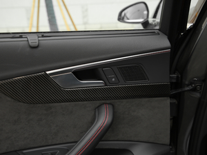 202045 TFSI quattro xӸ g