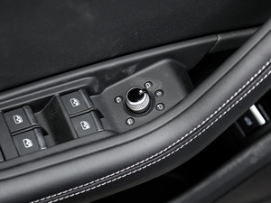 202040 TFSI r п؅^(q)