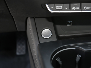 202040 TFSI r п؅^(q)