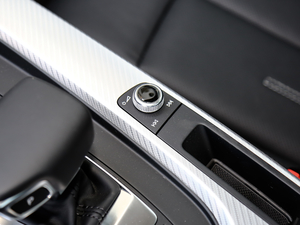 202040 TFSI r п؅^(q)