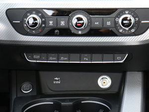 202040 TFSI r п؅^(q)