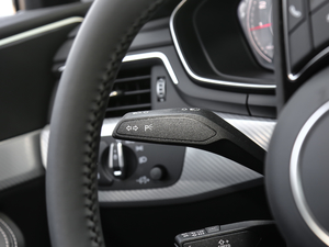 202040 TFSI r п؅^(q)