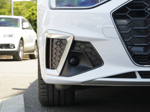 202040 TFSI quattro AӸ (x)(ji)^