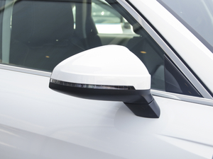 202040 TFSI quattro A(dng) (x)(ji)^