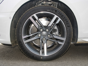 202040 TFSI quattro A(dng) (x)(ji)^