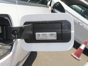 202040 TFSI quattro A(dng) (x)(ji)^