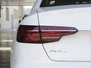 202040 TFSI quattro A(dng) (x)(ji)^