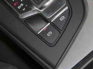 202040 TFSI quattro AӸ v܇Ƅ