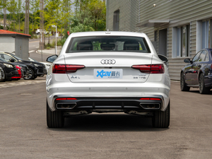 2020款35 TFSI 时尚动感型 正后	