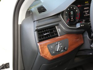 202045 TFSI quattro x п؅^(q)