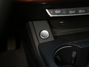 202045 TFSI quattro x п؅^(q)