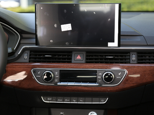 202045 TFSI quattro x {(dio)L(fng)