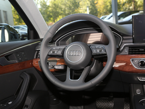 202045 TFSI quattro x п؅^(q)